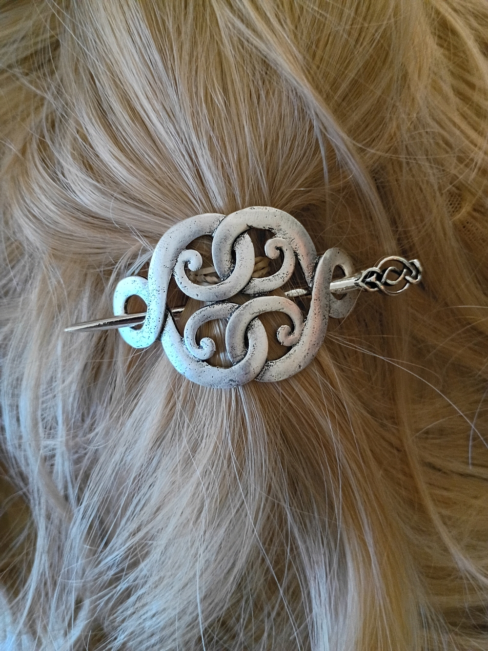 *NWOT* Silver Celtic Swirl Hair Pin